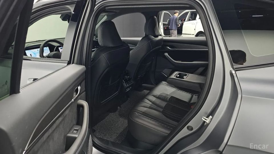 Renault-KoreaSamsung Grand Koleos