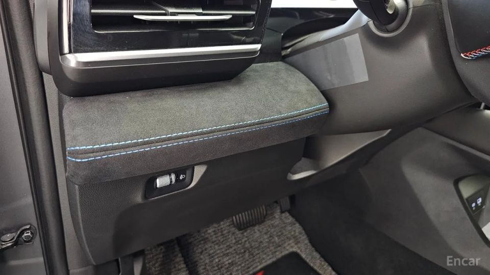 Renault-KoreaSamsung Grand Koleos