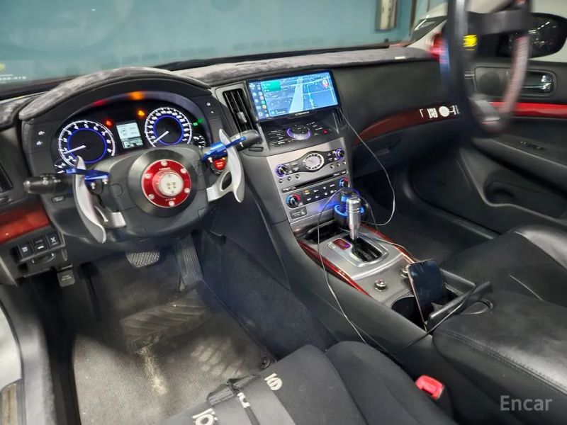 Infiniti G
