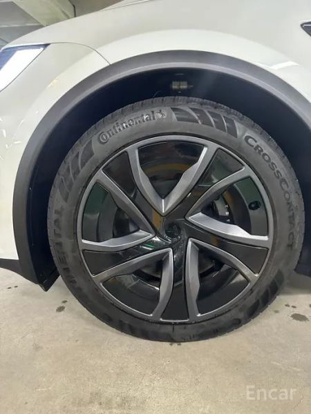 Tesla model-x