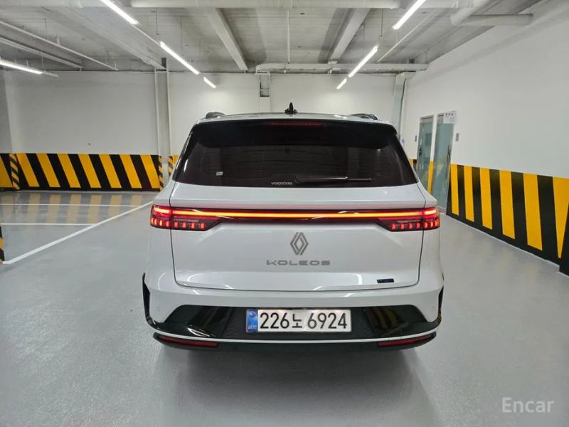 Renault-KoreaSamsung Grand Koleos