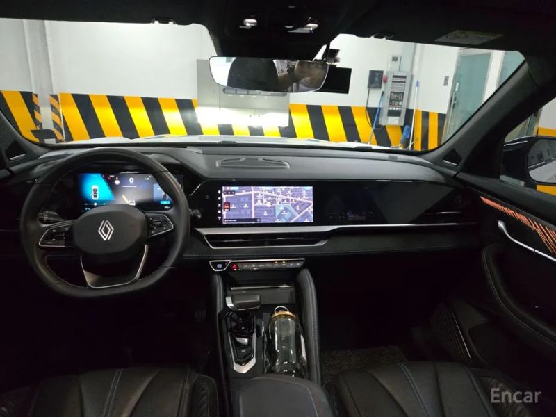Renault-KoreaSamsung Grand Koleos