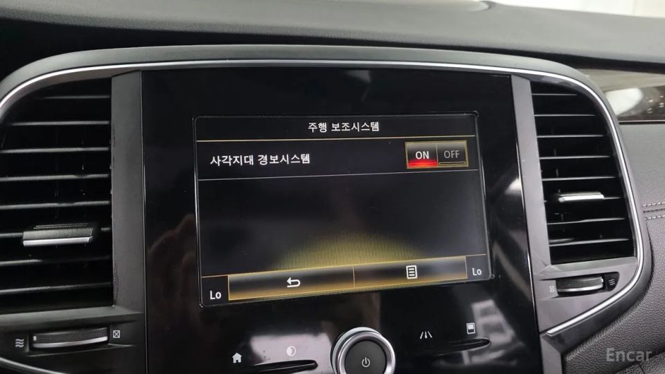 Renault-KoreaSamsung SM6
