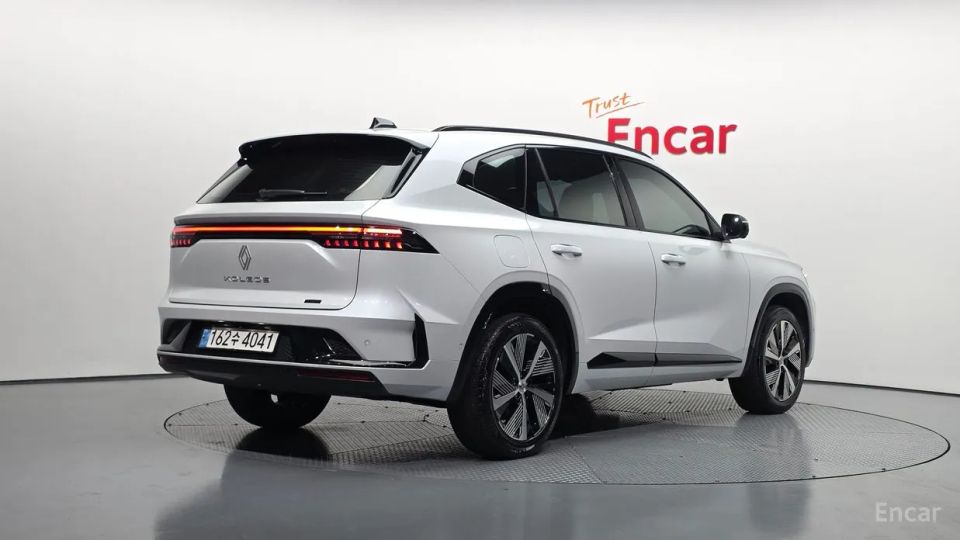 Renault-KoreaSamsung Grand Koleos