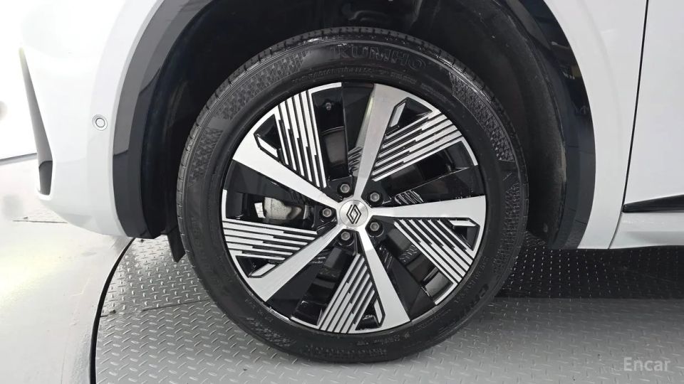 Renault-KoreaSamsung Grand Koleos