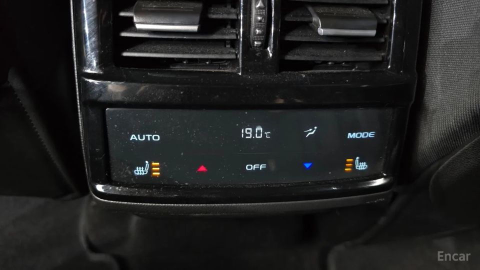 Renault-KoreaSamsung Grand Koleos