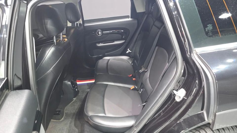 Mini clubman