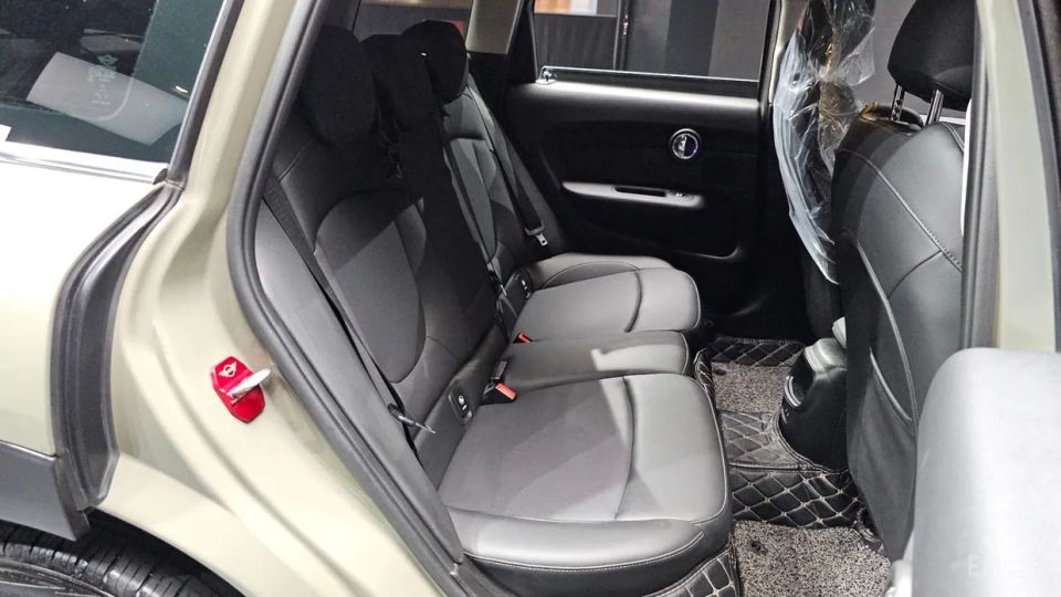 Mini clubman