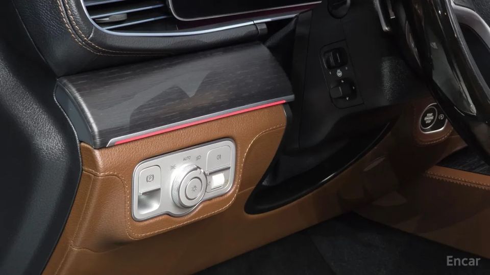 Mercedes-Benz GLS-Class