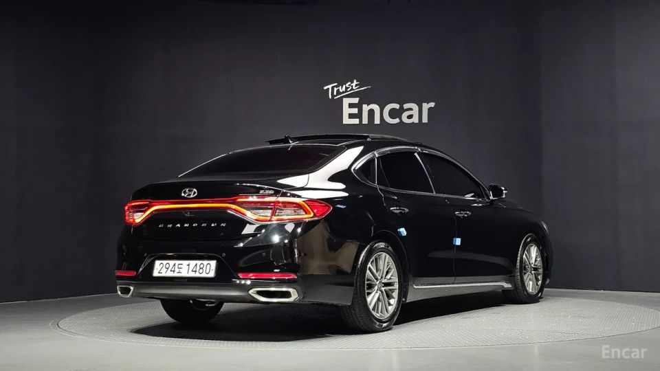 Hyundai Grandeur