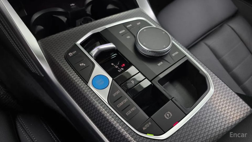 BMW I4