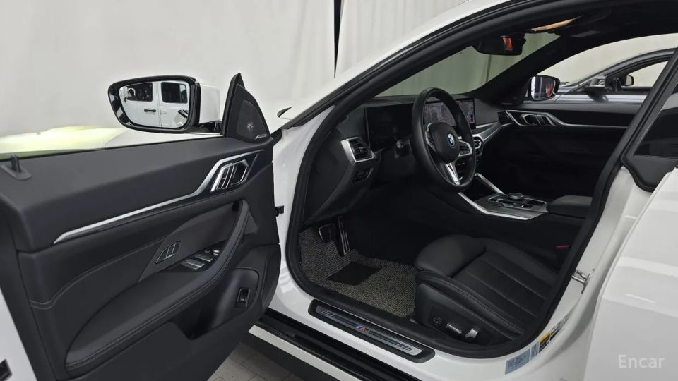 BMW I4