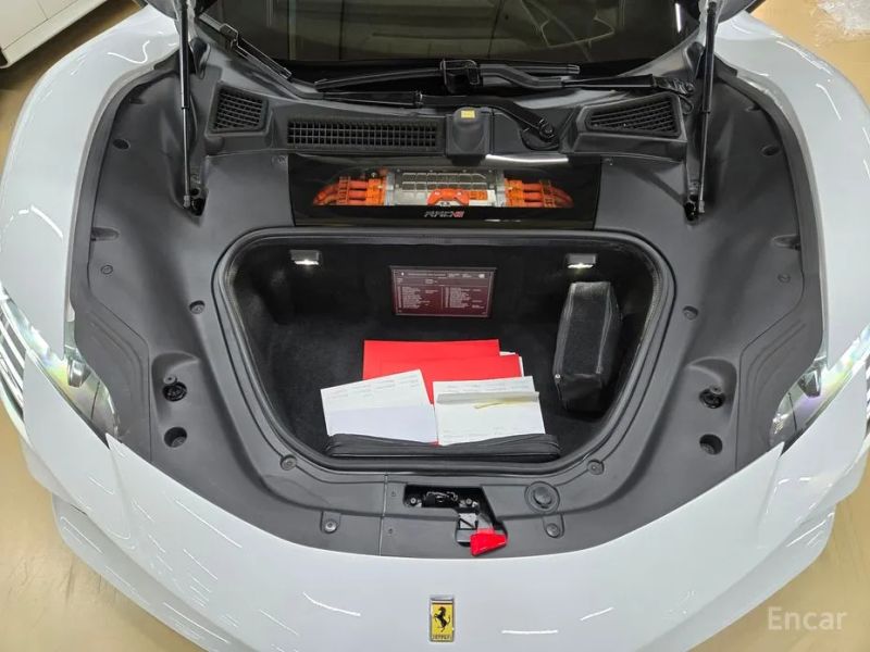 Ferrari SF90