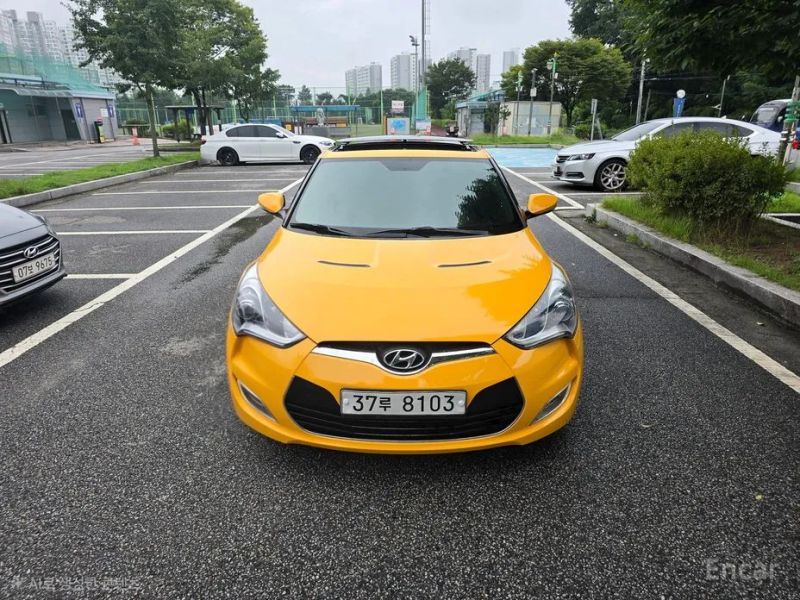 Hyundai Veloster