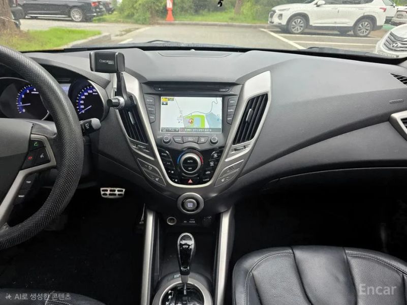 Hyundai Veloster