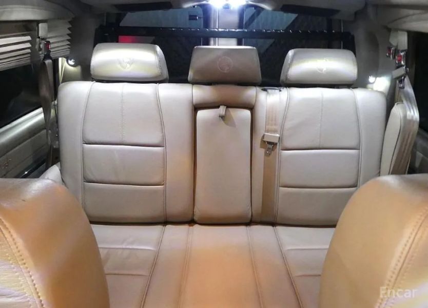 Chevrolet Express Van