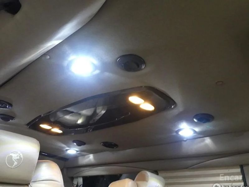 Chevrolet Express Van