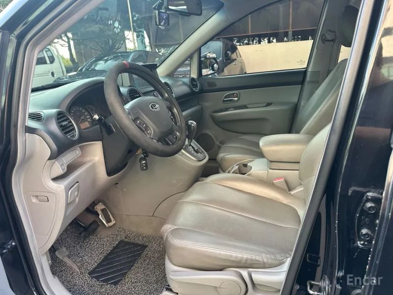 Kia Carens