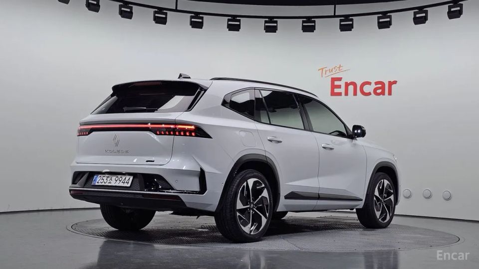 Renault-KoreaSamsung Grand Koleos