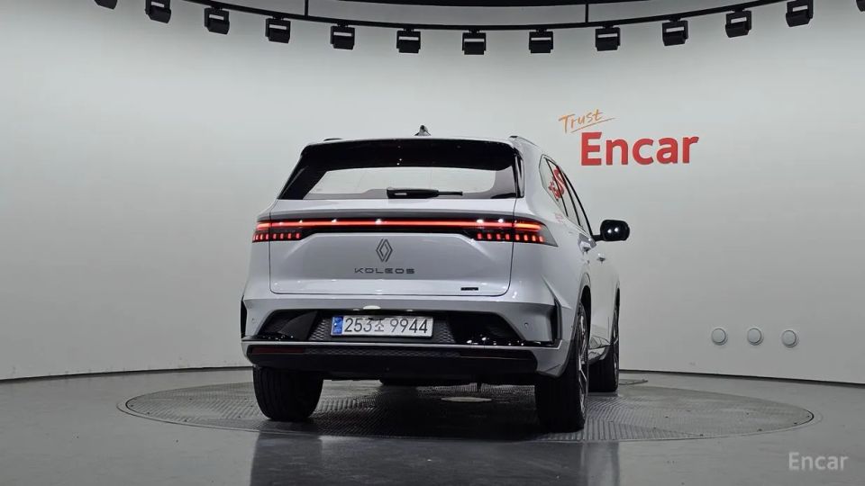 Renault-KoreaSamsung Grand Koleos