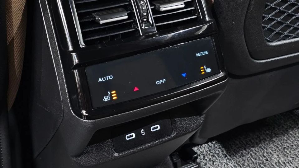 Renault-KoreaSamsung Grand Koleos