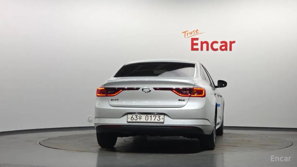 Renault-KoreaSamsung SM6