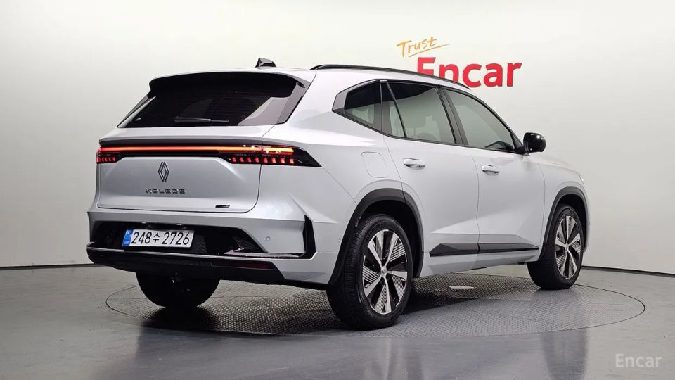 Renault-KoreaSamsung Grand Koleos