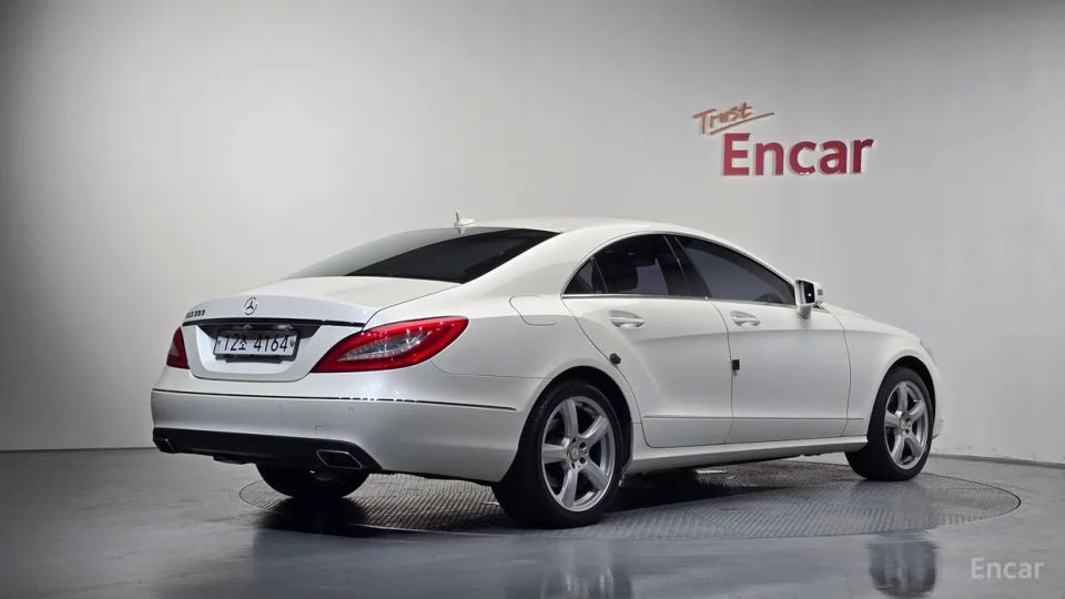 Mercedes-Benz CLS-Class