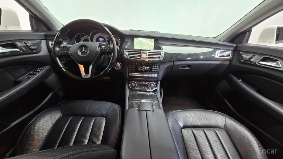 Mercedes-Benz CLS-Class