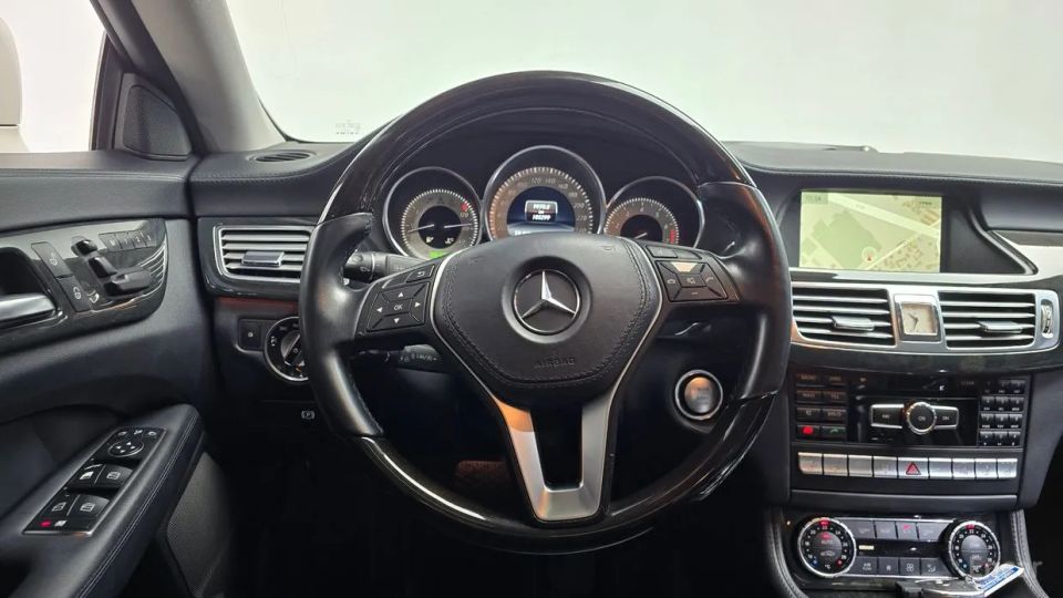 Mercedes-Benz CLS-Class