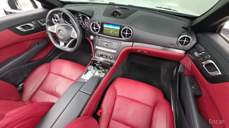 Mercedes-Benz SL-Class