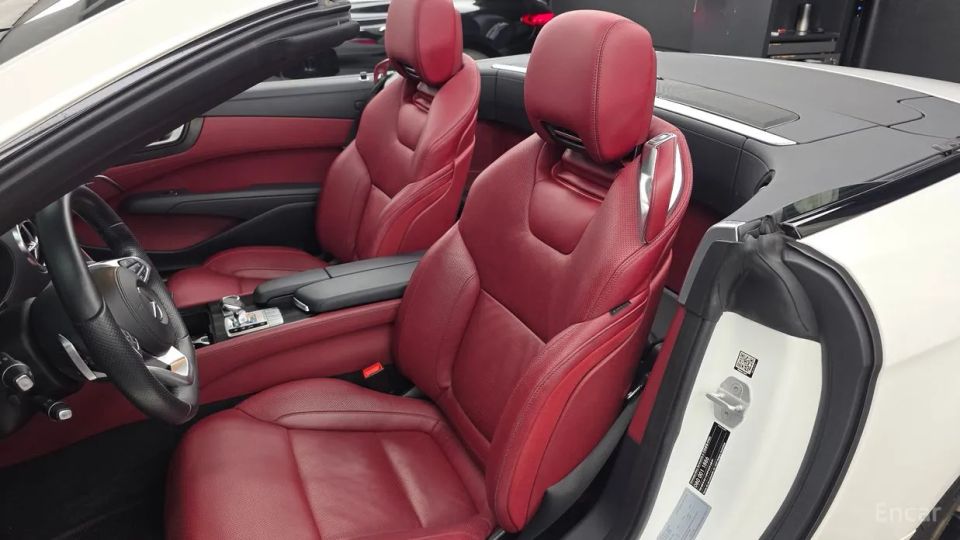 Mercedes-Benz SL-Class