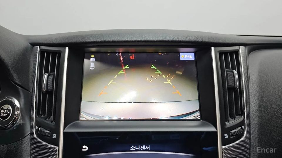 Infiniti Q50
