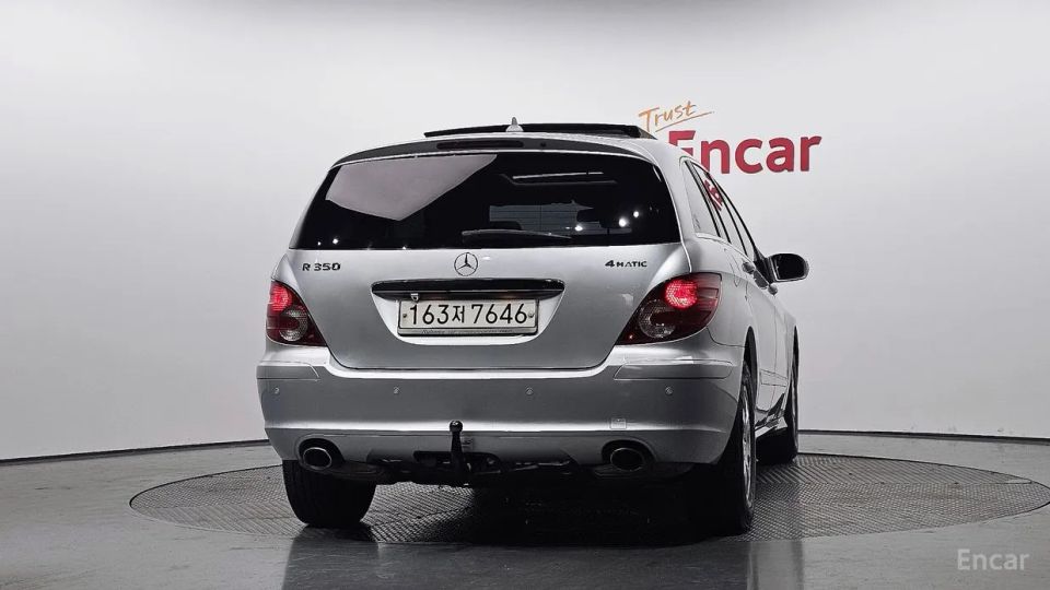 Mercedes-Benz R-Class