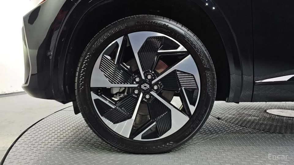 Renault-KoreaSamsung Grand Koleos