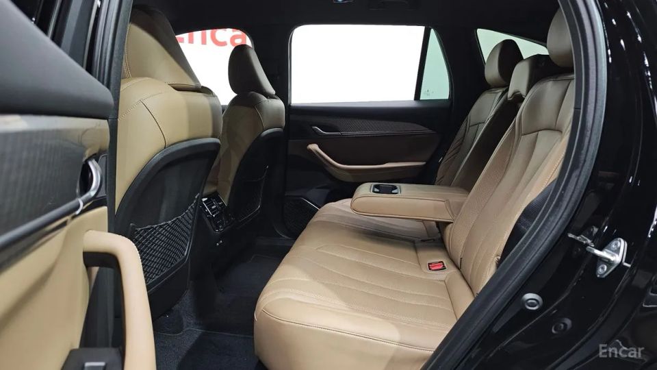 Renault-KoreaSamsung Grand Koleos