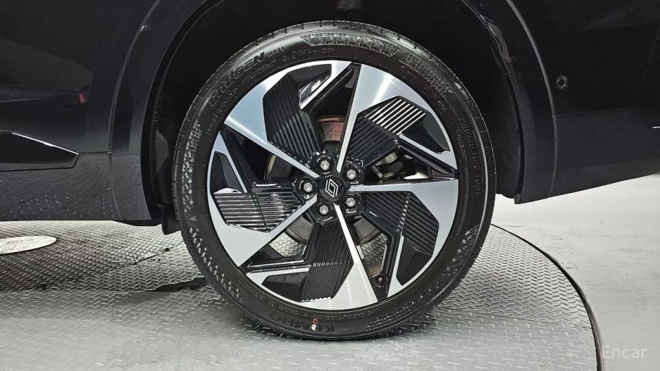 Renault-KoreaSamsung Grand Koleos