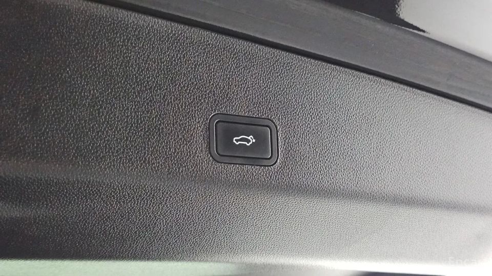 Renault-KoreaSamsung Grand Koleos