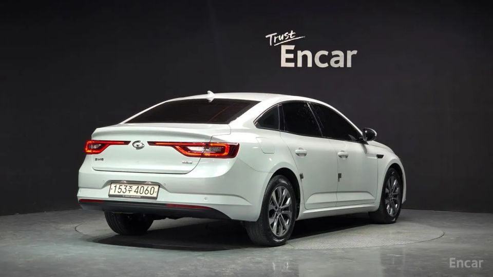 Renault-KoreaSamsung SM6
