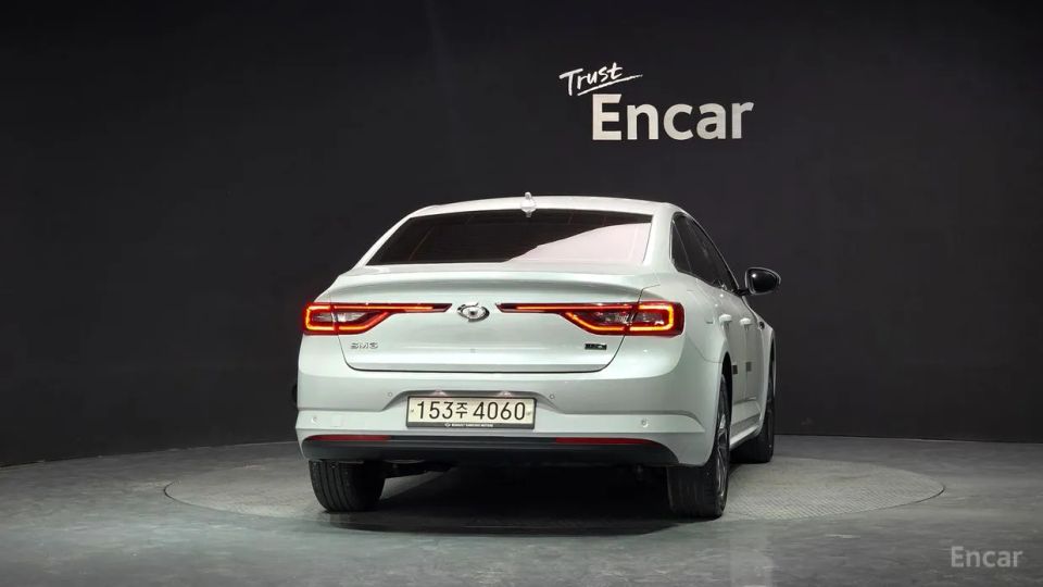 Renault-KoreaSamsung SM6