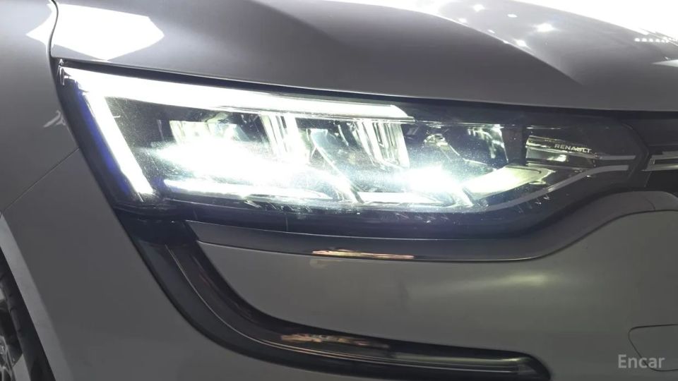 Renault-KoreaSamsung SM6