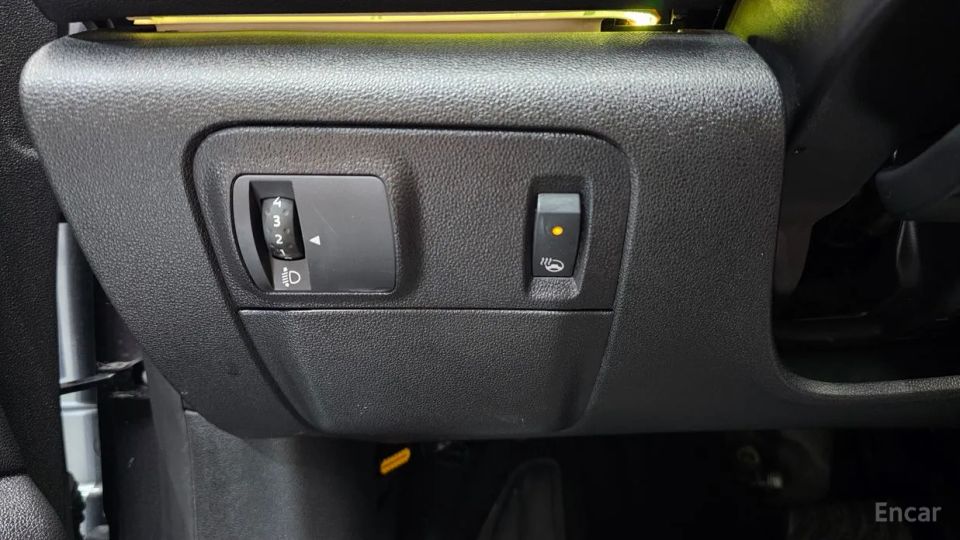 Renault-KoreaSamsung SM6