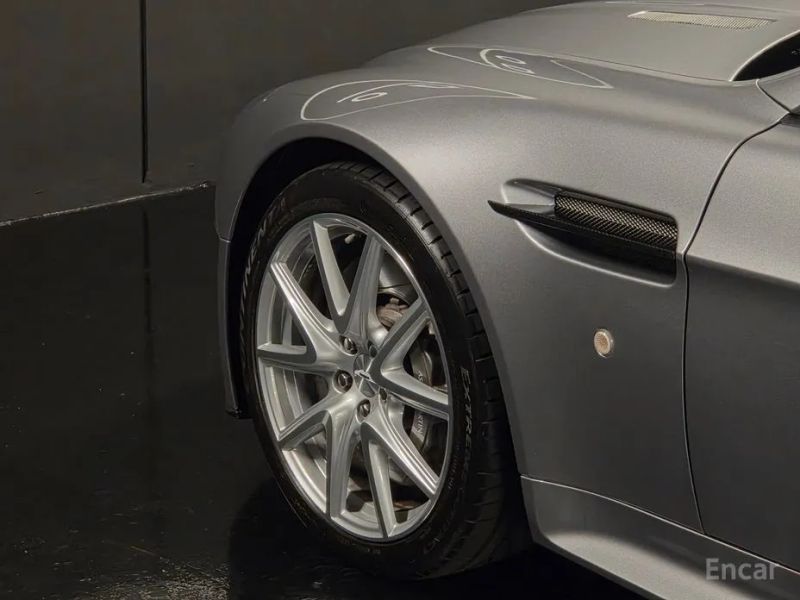 Astonmartin Vantage