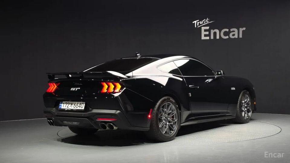 Ford Mustang