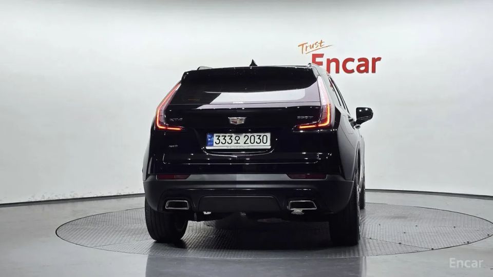 Cadillac XT4
