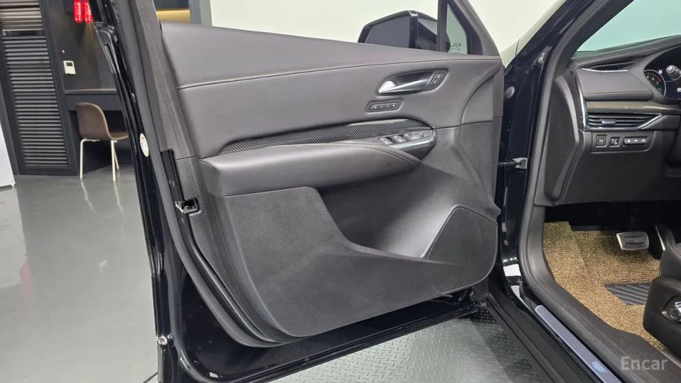 Cadillac XT4