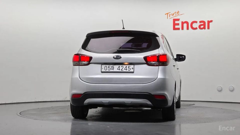 Kia Carens
