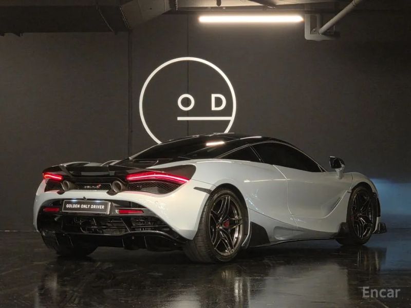Mclaren 720S