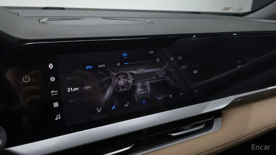 Renault-KoreaSamsung Grand Koleos