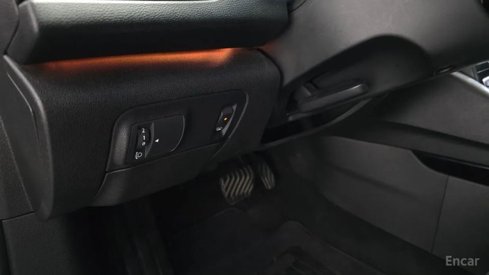 Renault-KoreaSamsung SM6